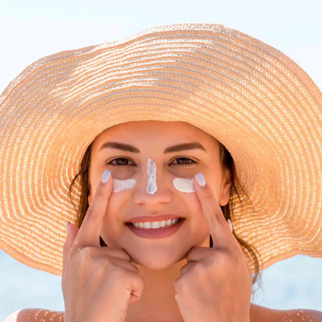 Crema solare per il viso con ingredienti naturali